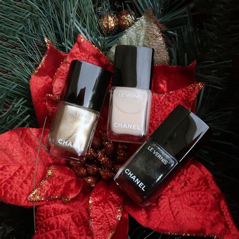 chanel holiday nail varnish|Chanel nail polish colour chart.